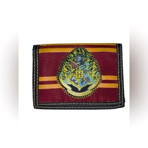 Harry Potter Hogwarts Crest Tri-Fold Wallet